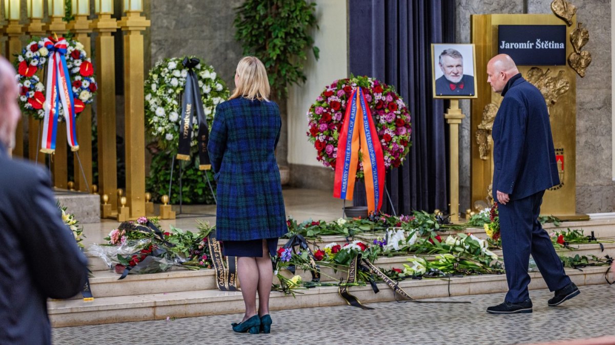 Pohřeb Jaromíra Štětiny