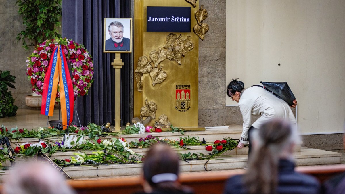 Pohřeb Jaromíra Štětiny