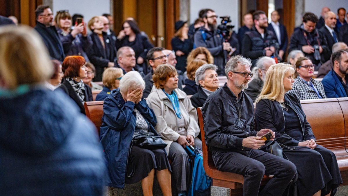 Pohřeb Jaromíra Štětiny