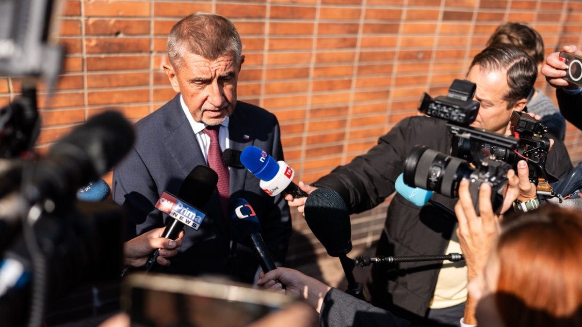 Andrej Babiš odevzdal hlas ve sněmovních volbách. (3.10.2025)