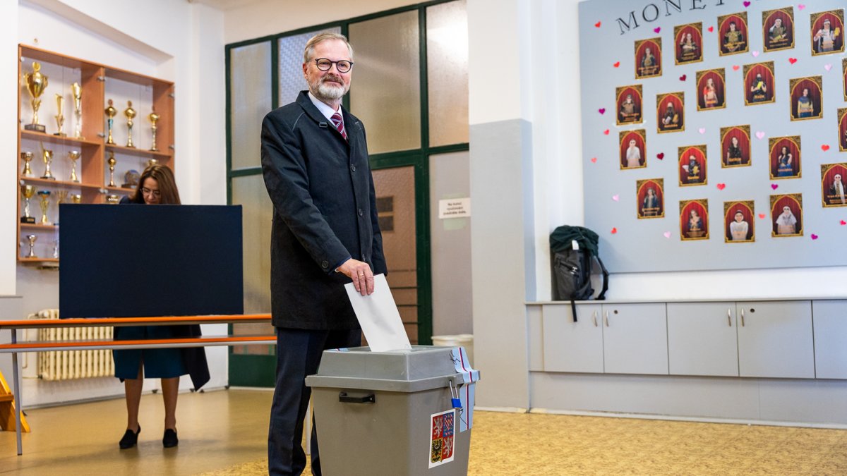 Petr Fiala odvolil v Brně. (3.10.2025)