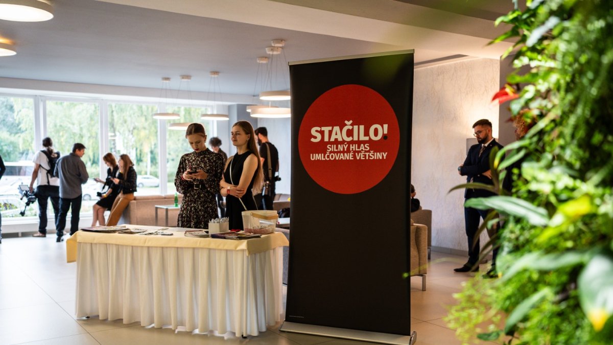 Volební štáb Stačilo!