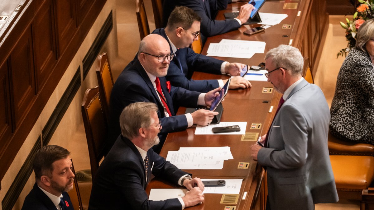 Schůze Poslanecké sněmovny