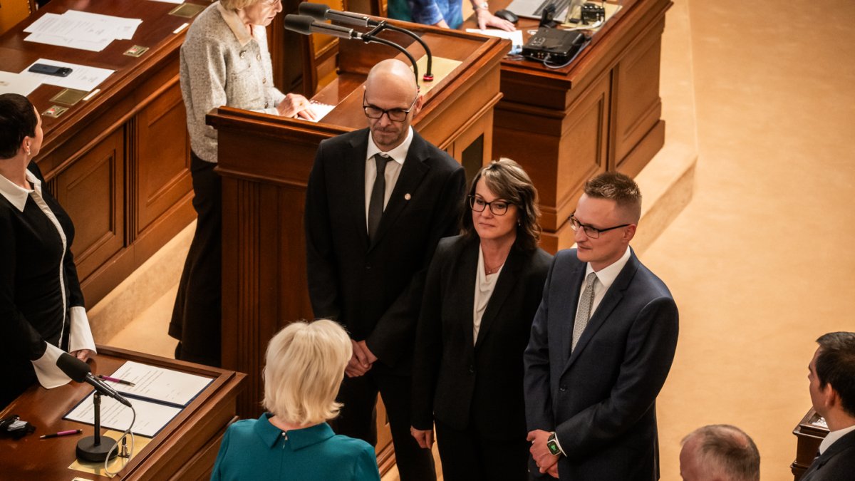 Schůze Poslanecké sněmovny