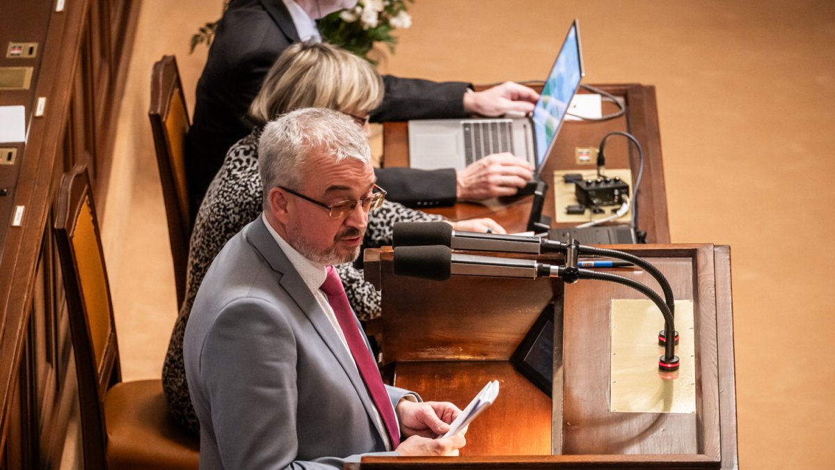 Schůze Poslanecké sněmovny