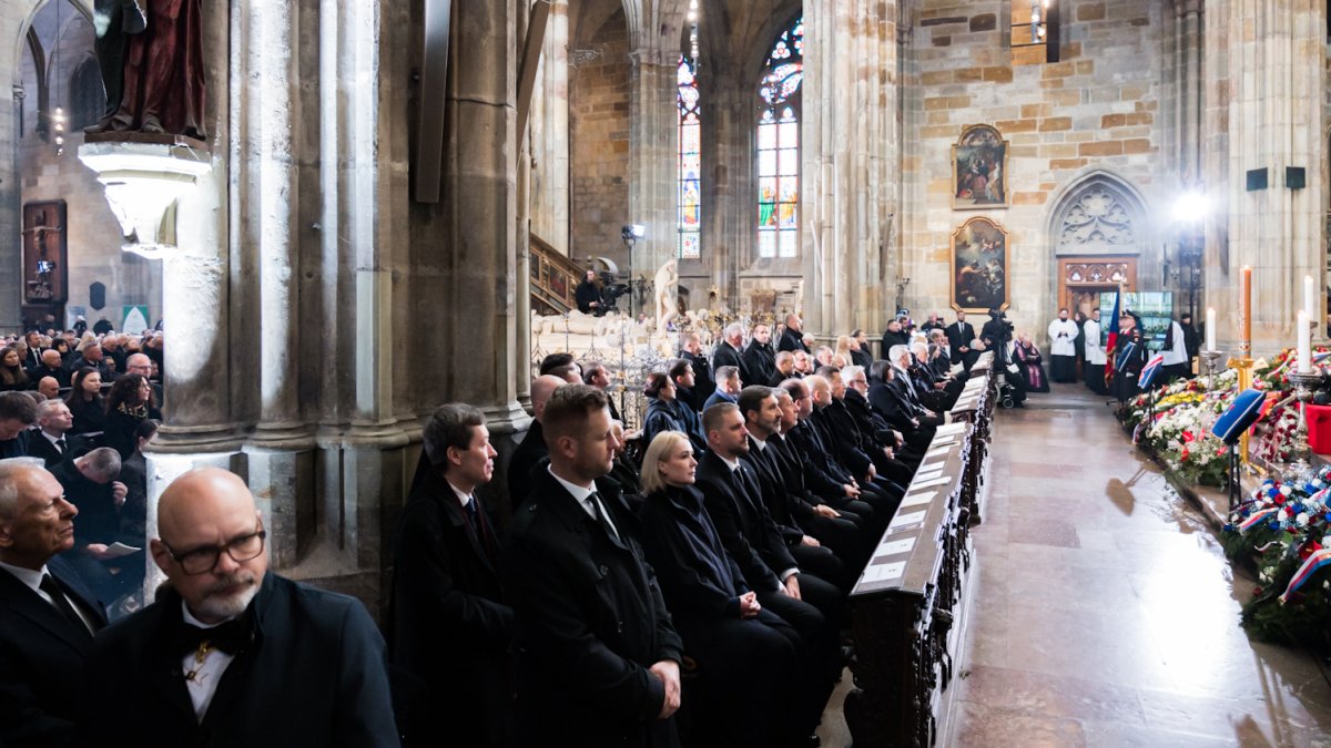 Česko se loučí s kardinálem Dominikem Dukou