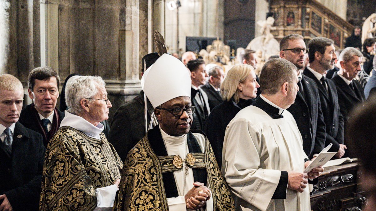 Česko se loučí s kardinálem Dominikem Dukou