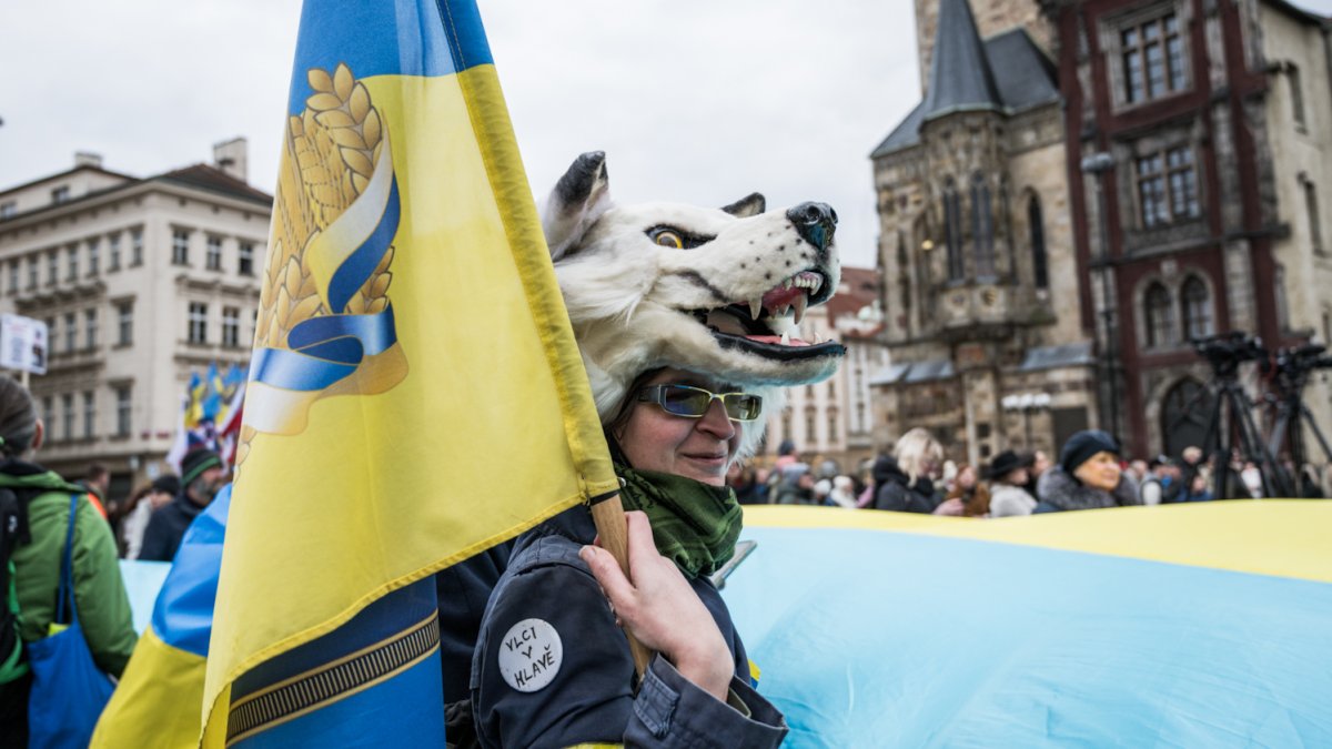 Na Staromáku probíhá demonstrace Společně za Ukrajinu. (21.2.2026)