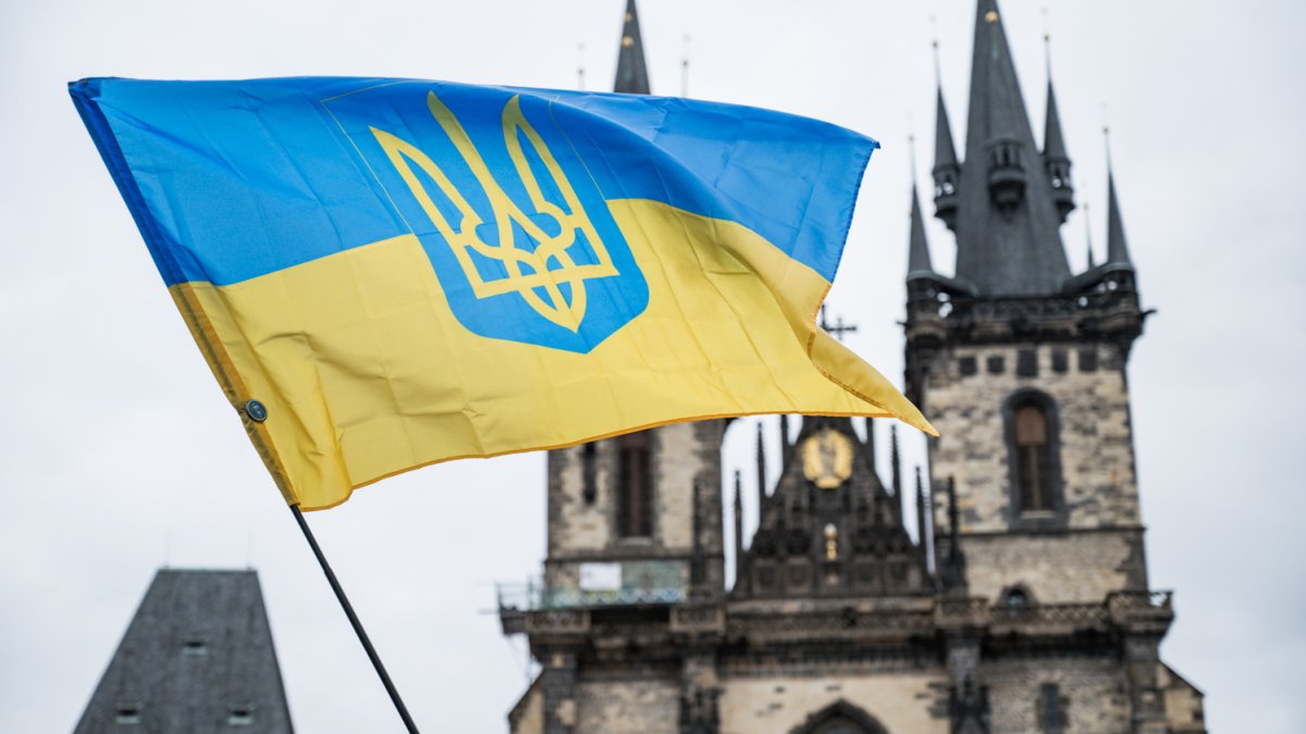 Na Staromáku probíhá demonstrace Společně za Ukrajinu. (21.2.2026)