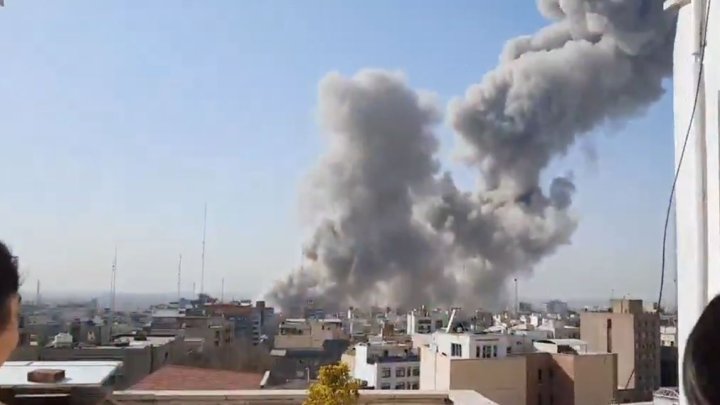 Izrael a Spojené státy zaútočily na Írán