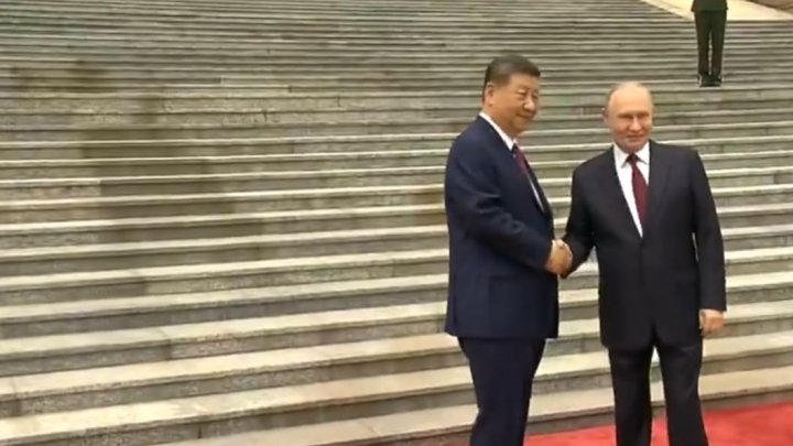 Vladimír Putin dorazil do Číny, setkal se se Si Ťin-pchingem